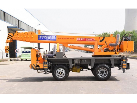 Xe cẩu hạng nhẹ/Xe cẩu tự hành 5T, STSQ5A