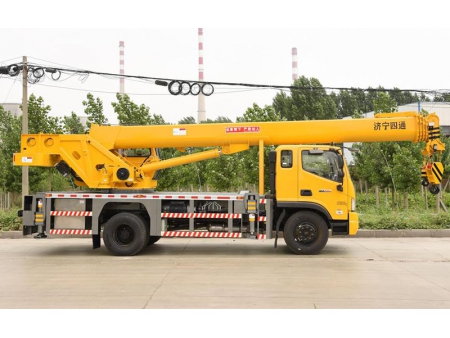 Xe cần cẩu 12T, STSQ12F