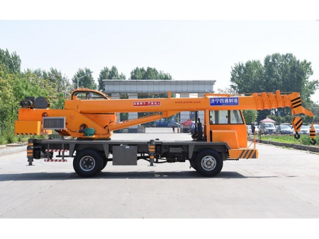 Xe cẩu bánh lốp 8T, STSQ8A