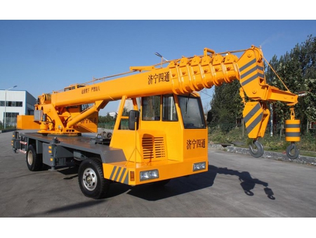 Xe cẩu bánh lốp 10T, STSQ10A