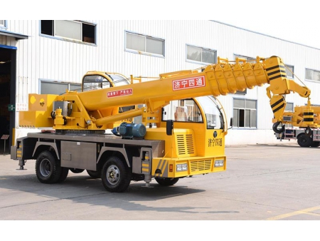 Xe cẩu bánh lốp 10T, STSQ10D