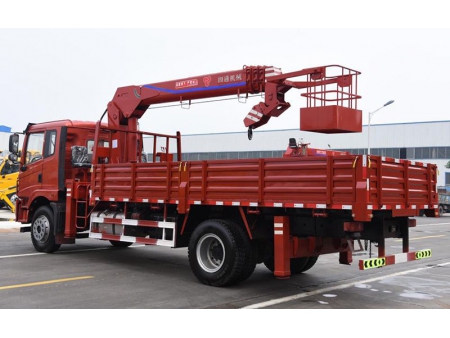 Xe tải gắn cẩu 8T, SST8S4
