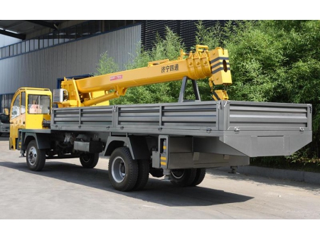 Xe tải gắn cẩu 8T, SST8SZ5
