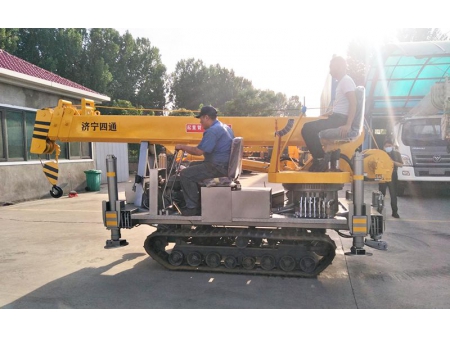 Xe cẩu bánh xích 4T, STSQ4L