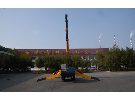 Xe cẩu bánh xích chân nhện 5T