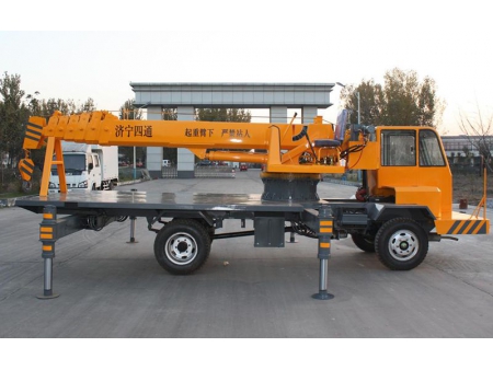 Xe tải gắn cẩu 5T, SST5SZ7