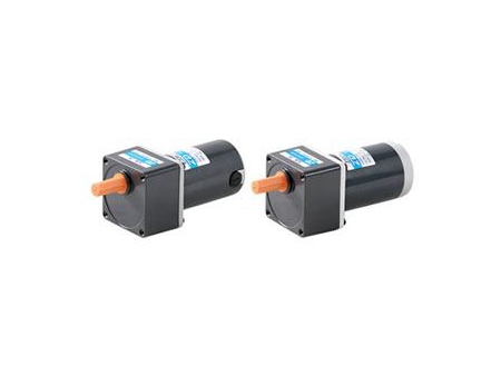 Động Cơ Giảm Tốc DC Có Chổi Than  25W 70mm