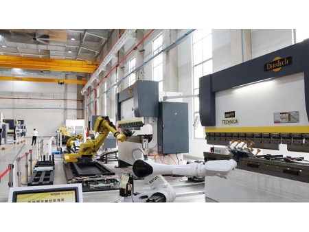 Máy Chấn Gấp Tấm Kết Hợp Robot Cố Định