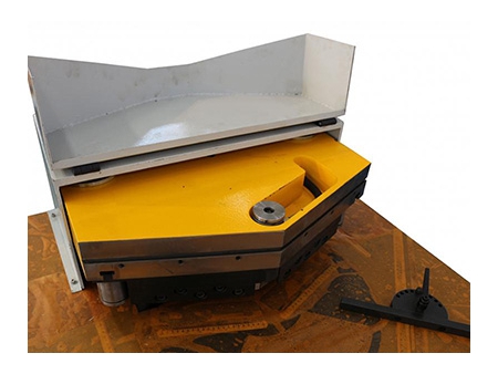 Máy cắt góc thủy lực, góc cố định kết hợp đột lỗ