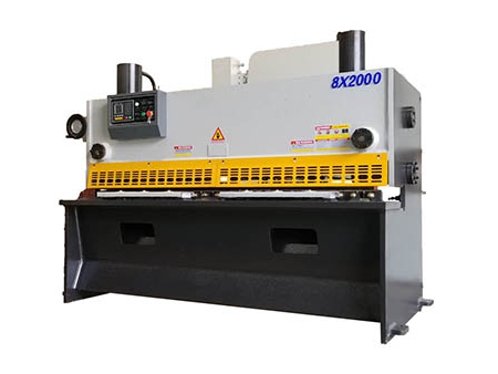 Máy cắt tôn thủy lực Guillotine