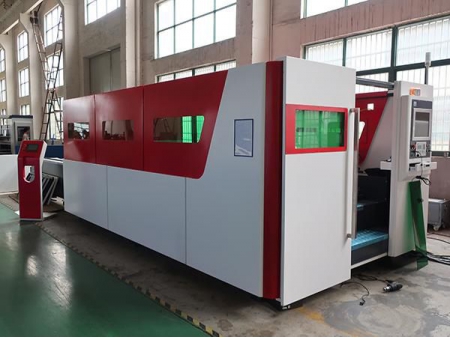 Máy Cắt Laser Fiber CNC Công Suất Lớn 1kW~6kW