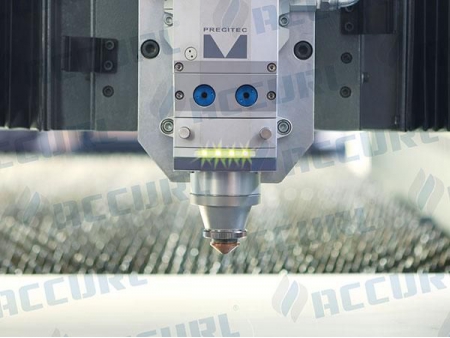 Máy Cắt Nhôm Laser Fiber CNC IPG 1kW