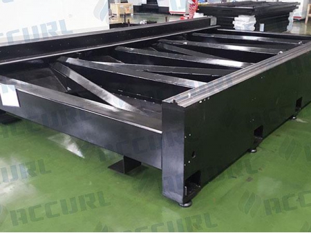 Máy Cắt Thép Không Gỉ Laser Fiber CNC 500W