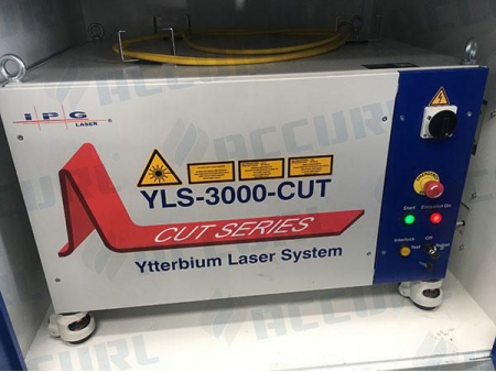 Máy Cắt Thép Không Gỉ Laser Fiber CNC IPG 4kW