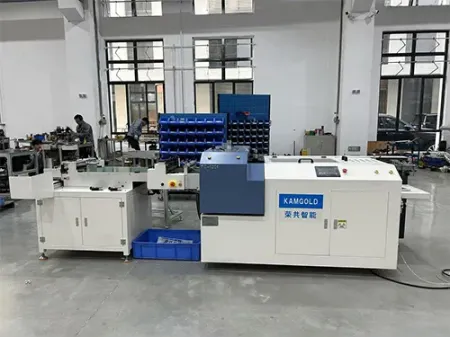 FG-420  Máy Bế Tròn