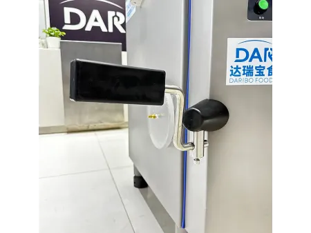 Máy nhồi xúc xích chân không