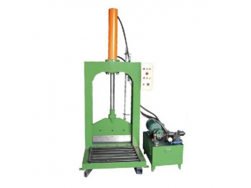 Máy cắt cao su dạng đứng
